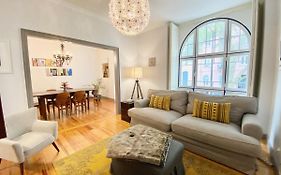 Luxury Vintage Apartment By Myplaceforyou, At The City Centre Next To Marques De Pombal