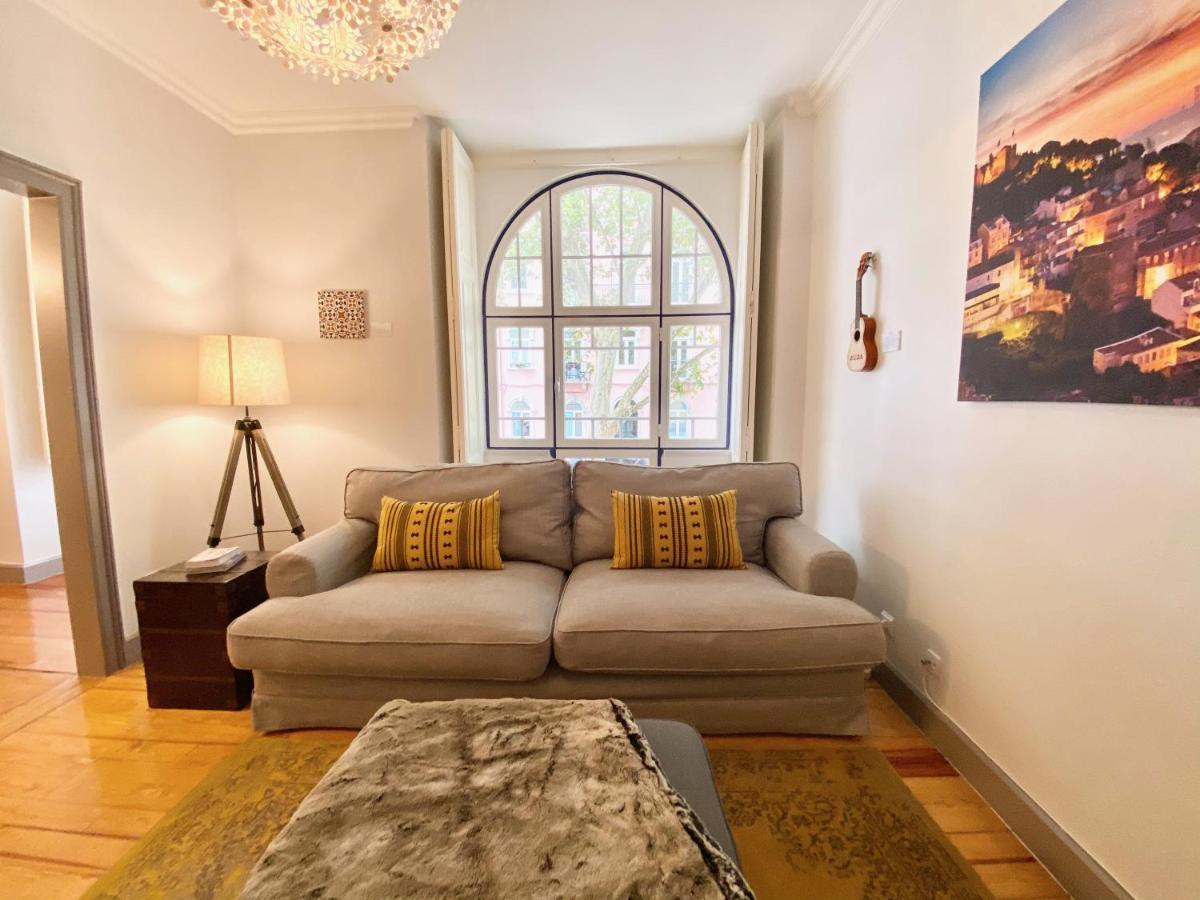 Luxury Vintage Apartment By Myplaceforyou, At The City Centre Next To Marques De Pombal Lisbon Exterior photo