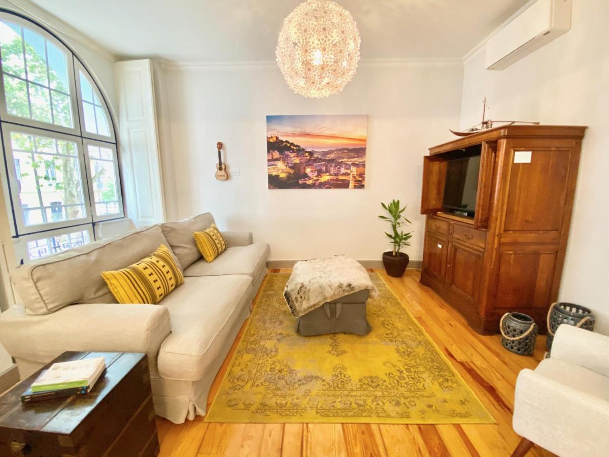 Luxury Vintage Apartment By Myplaceforyou, At The City Centre Next To Marques De Pombal Lisbon Exterior photo